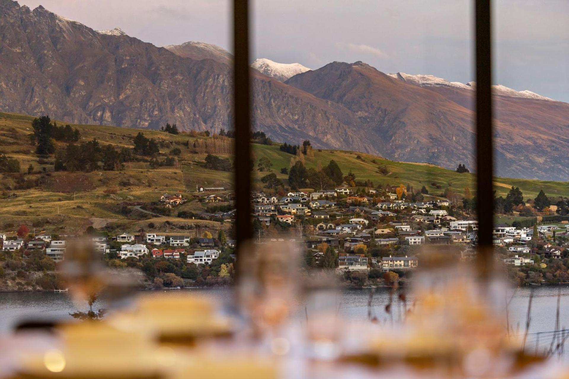 Vila St Matthews Views Cecil Queenstown Exteriér fotografie